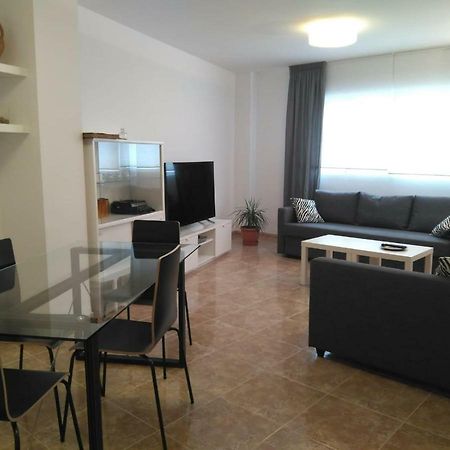 Апартаменты Apartamento Nuevo En Вильяфамес Экстерьер фото